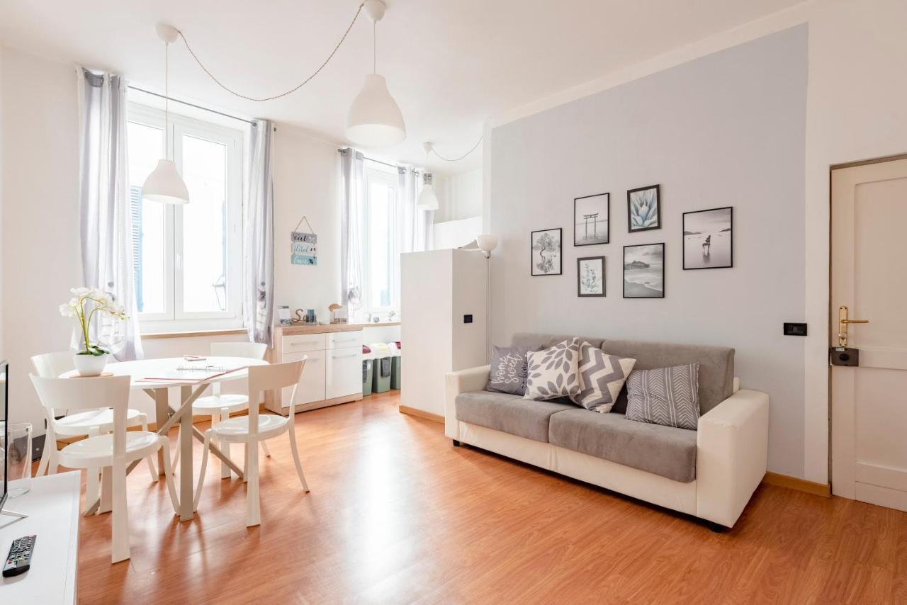Mazzini 12 Very Central Apartment With Private Garage, Air Conditioning, Wifi, Just 50 Meters From The Beach Rapallo Exterior foto