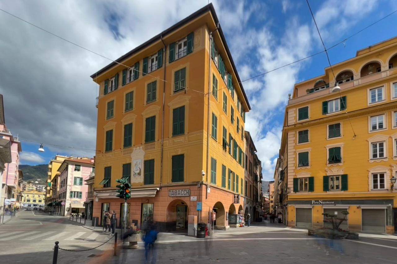 Mazzini 12 Very Central Apartment With Private Garage, Air Conditioning, Wifi, Just 50 Meters From The Beach Rapallo Exterior foto