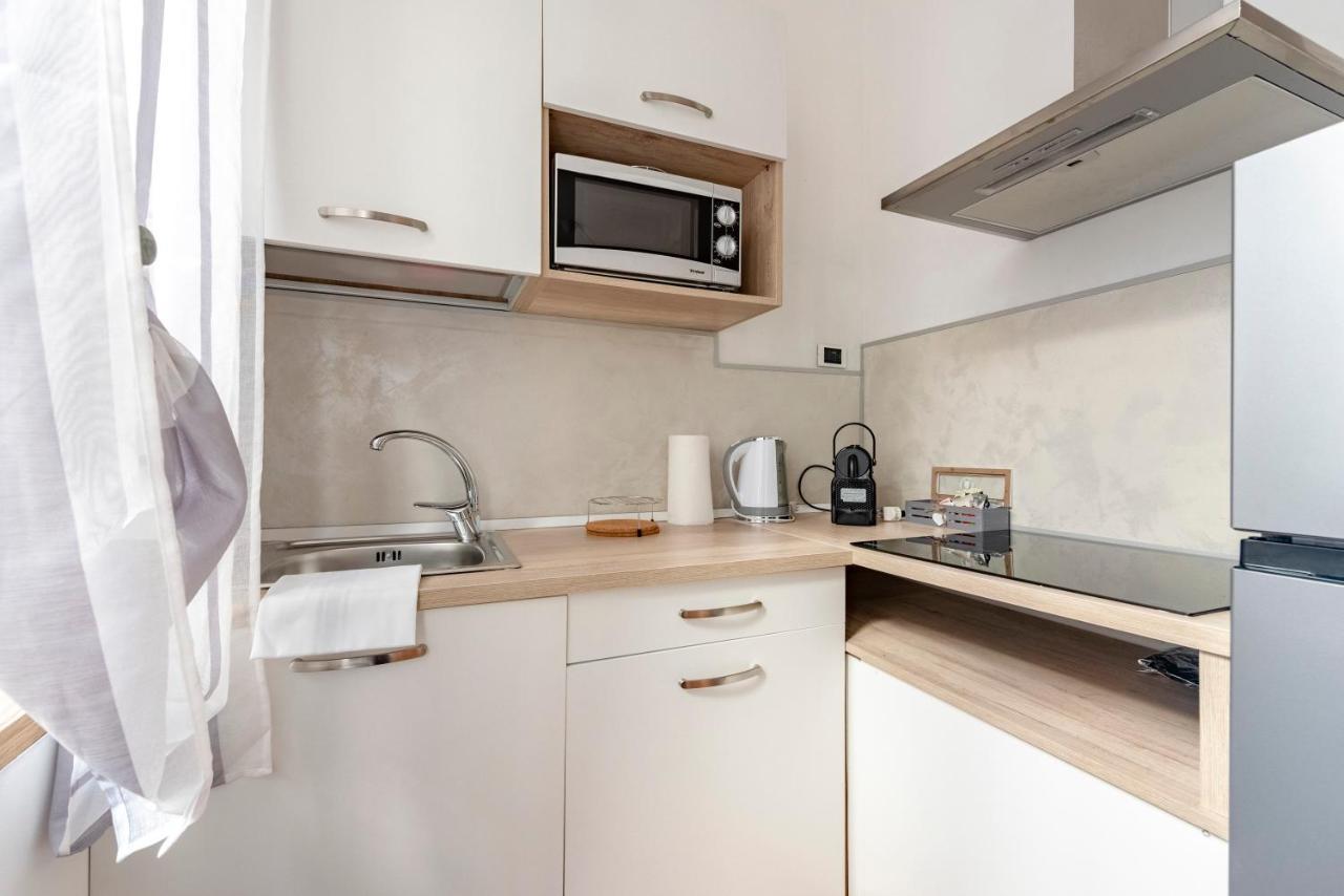 Mazzini 12 Very Central Apartment With Private Garage, Air Conditioning, Wifi, Just 50 Meters From The Beach Rapallo Exterior foto