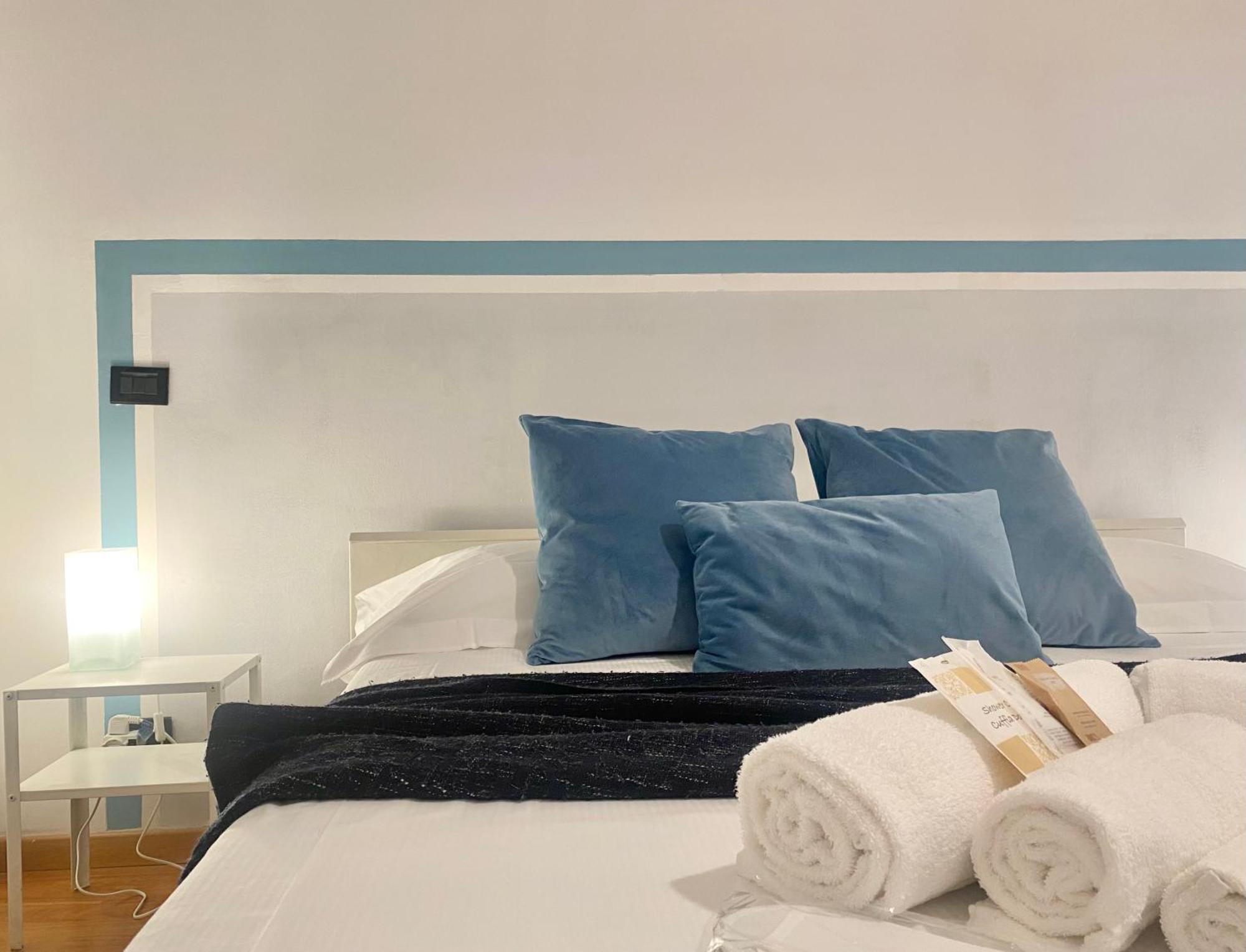 Mazzini 12 Very Central Apartment With Private Garage, Air Conditioning, Wifi, Just 50 Meters From The Beach Rapallo Exterior foto