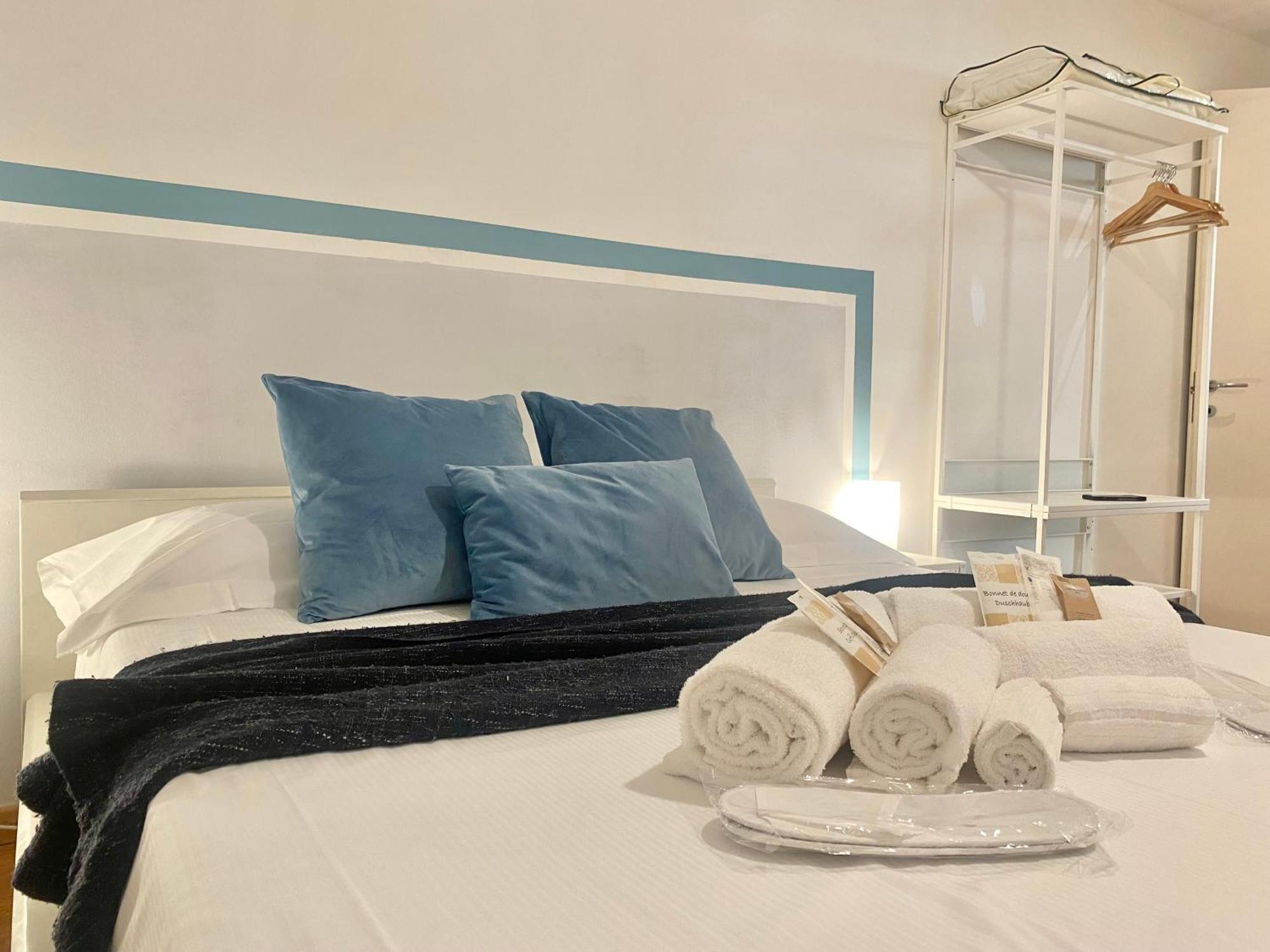 Mazzini 12 Very Central Apartment With Private Garage, Air Conditioning, Wifi, Just 50 Meters From The Beach Rapallo Exterior foto
