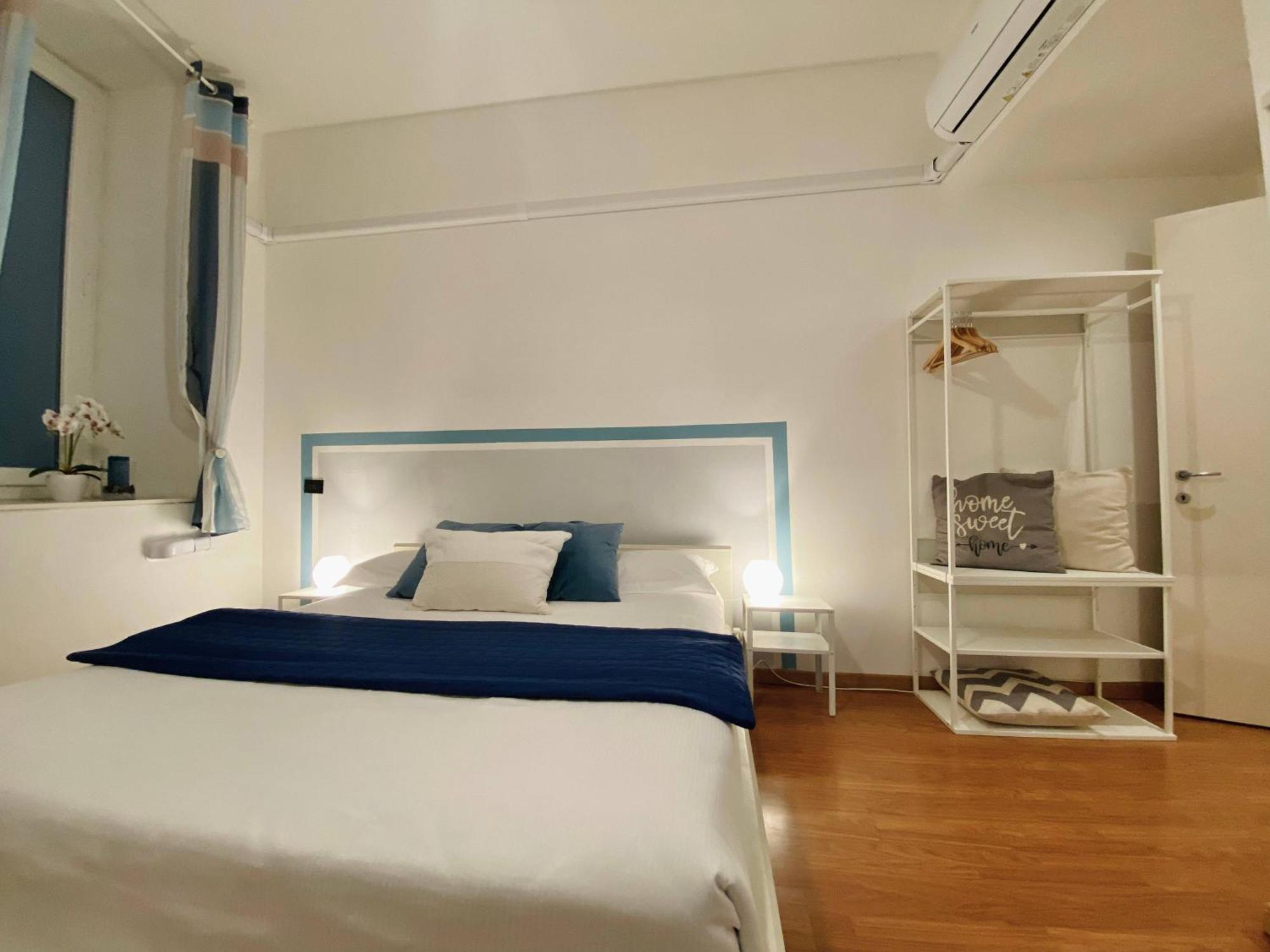 Mazzini 12 Very Central Apartment With Private Garage, Air Conditioning, Wifi, Just 50 Meters From The Beach Rapallo Exterior foto