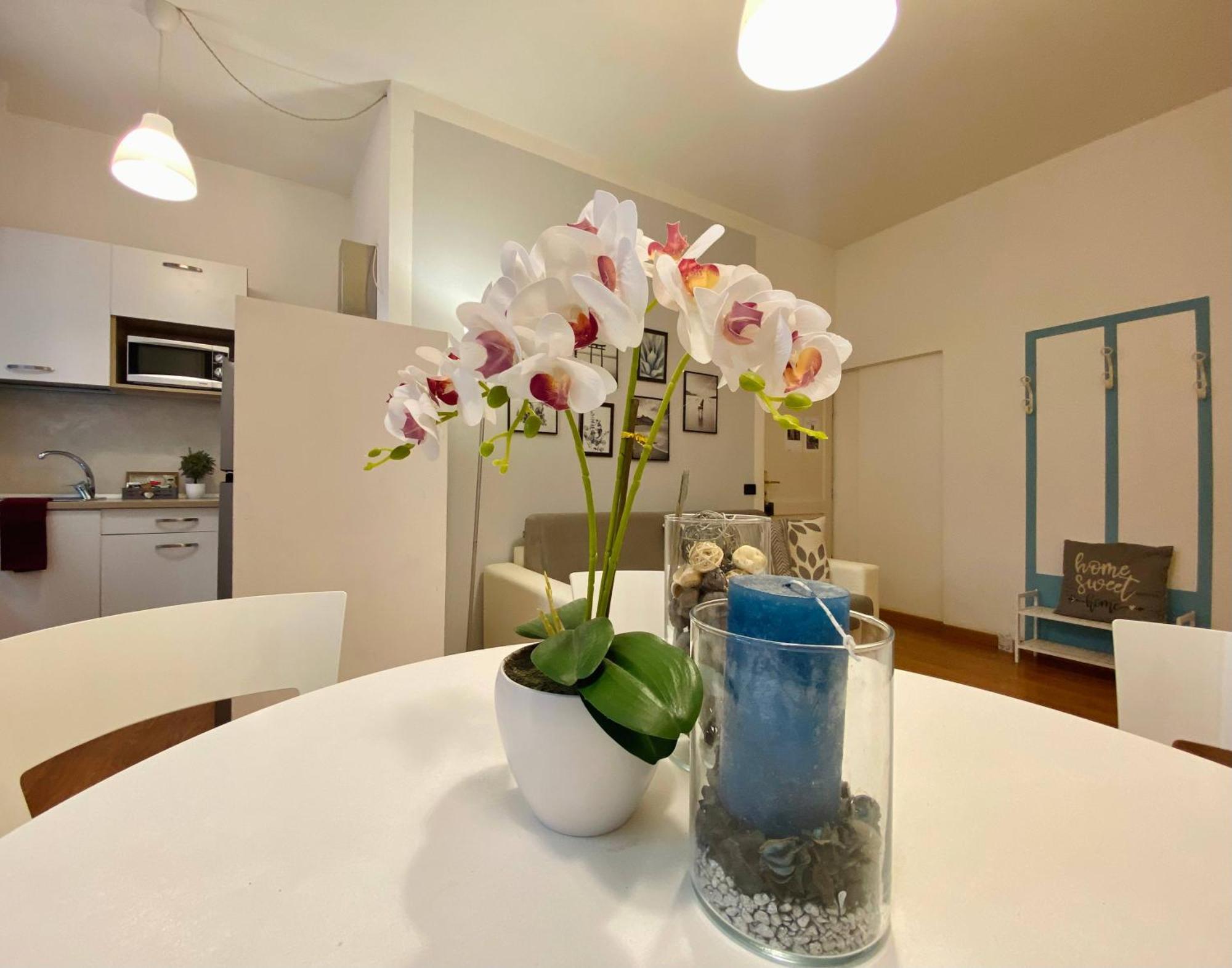 Mazzini 12 Very Central Apartment With Private Garage, Air Conditioning, Wifi, Just 50 Meters From The Beach Rapallo Exterior foto