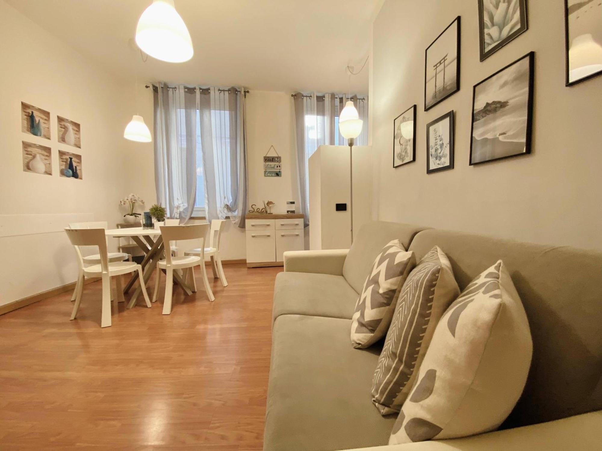 Mazzini 12 Very Central Apartment With Private Garage, Air Conditioning, Wifi, Just 50 Meters From The Beach Rapallo Exterior foto